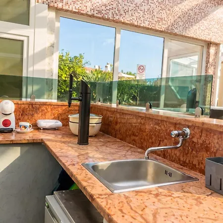 Paradise Forest Glamping Near Hotel Koper