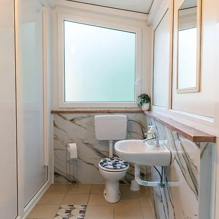 Hotel Paradise Forest Glamping Near
