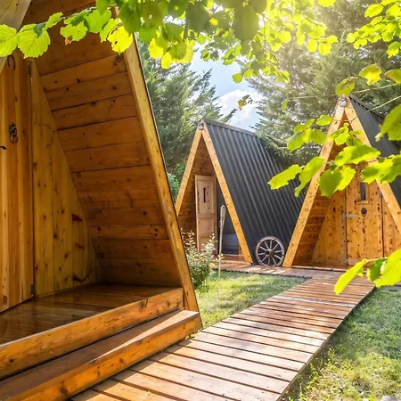 Hotel Paradise Forest Glamping Near Koper