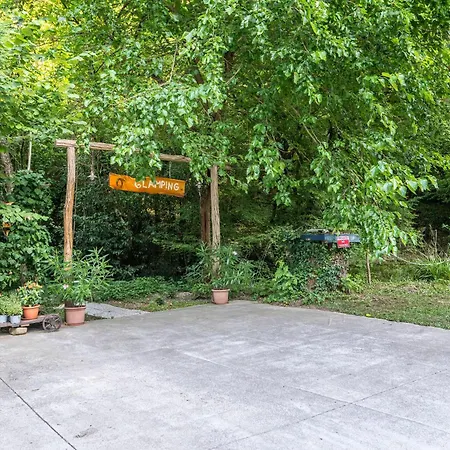 Paradise Forest Glamping Near Koper